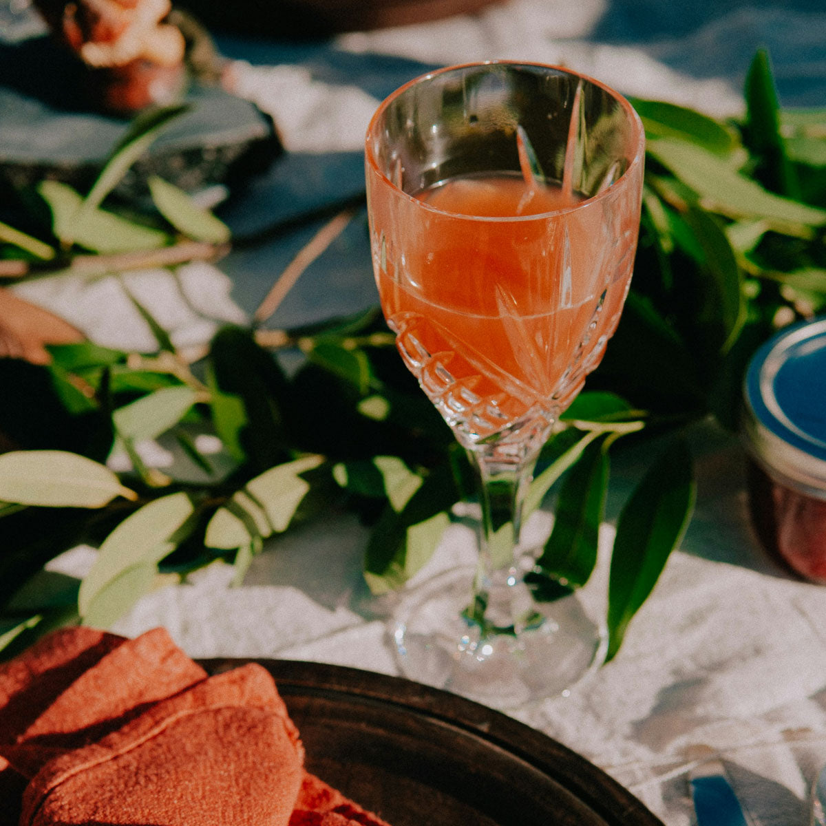 Sip, Don’t Slip: Staying Hydrated During Thanksgiving Feasts